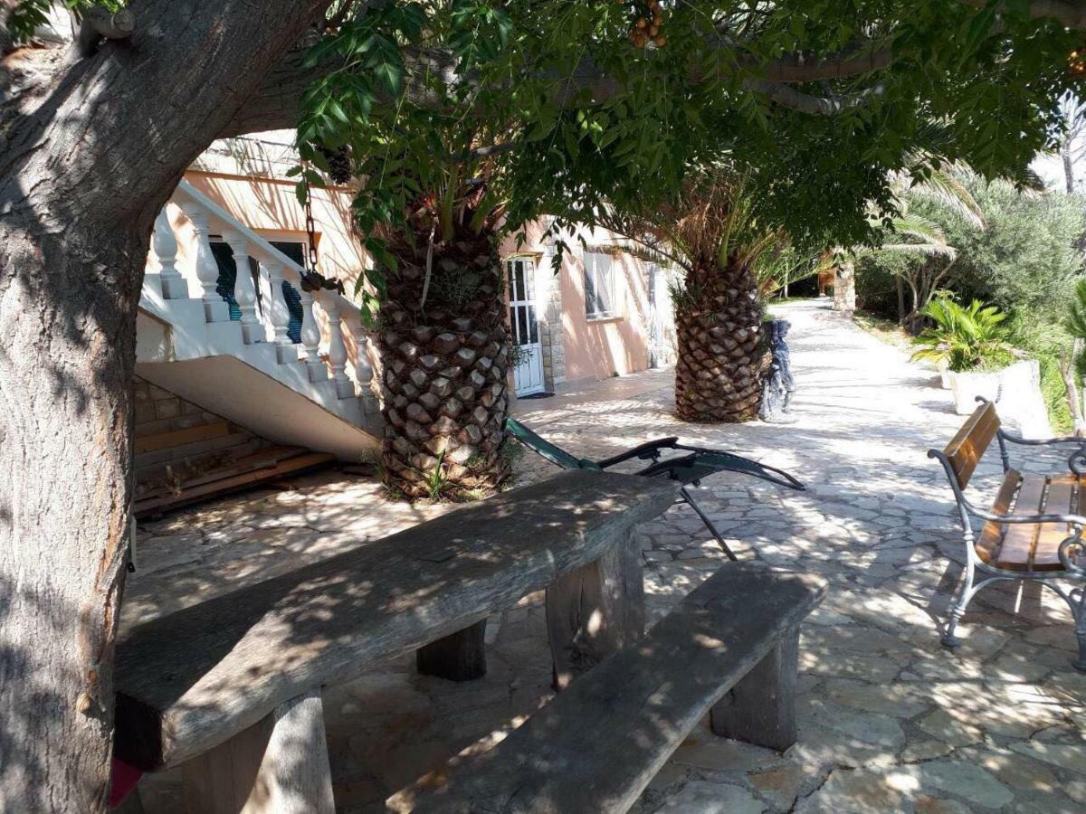 Apartments Horvat On Island Pag Vlasici Luaran gambar