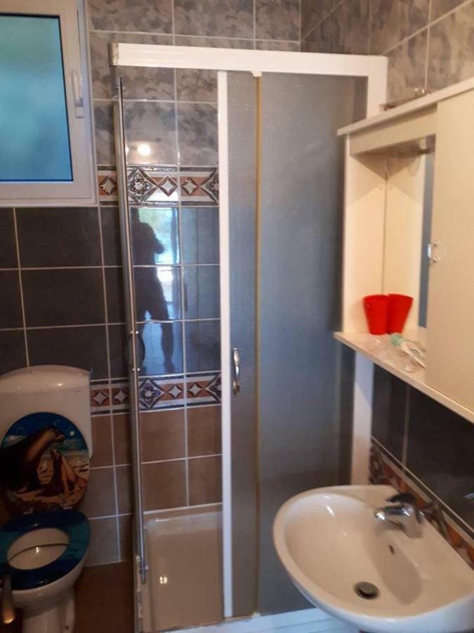 Apartments Horvat On Island Pag Vlasici Luaran gambar