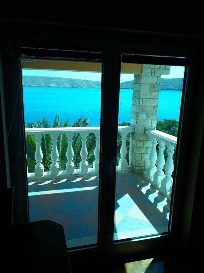 Apartments Horvat On Island Pag Vlasici Luaran gambar